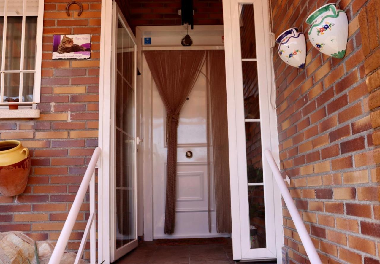 فيلا El Hogar De Pepe El Casar de Escalona المظهر الخارجي الصورة